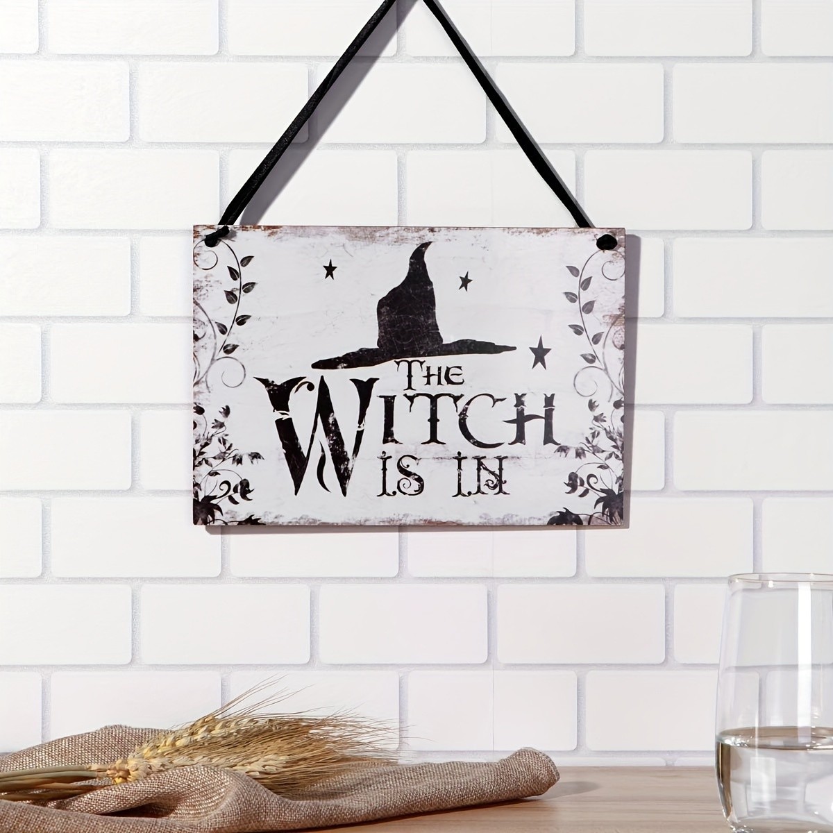1/2Pcs Gothic Witch Wooden Sign The Witch Is In Front Door Halloween Decor