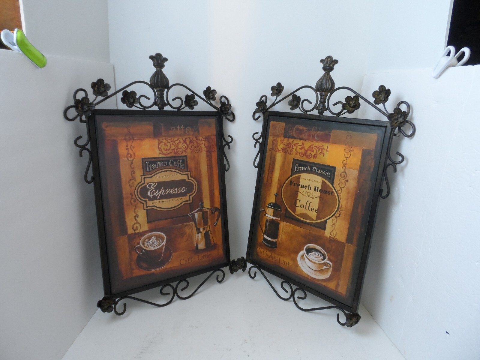 Unbranded Metal Wall Art Decor Coffee Cafe Metal Signs – Lot of 2 – 21″ x 12″