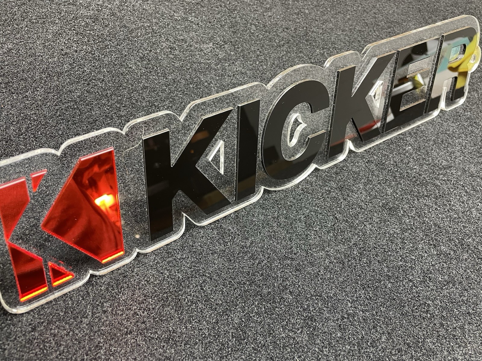 18” Kicker Car Audio 3D Acrylic Sign Emblem L7 Warhorse Solo